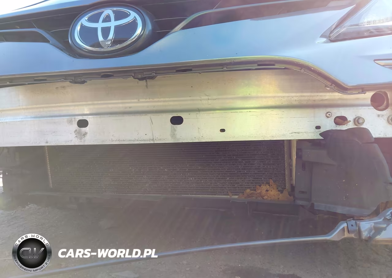 2021 Toyota Camry Le VIN:4T1C11AK6MU422042 - 6
