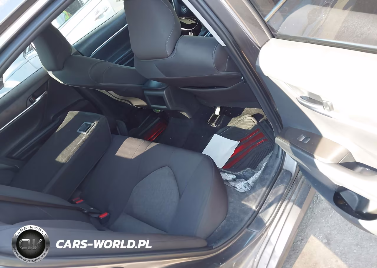 2021 Toyota Camry Le VIN:4T1C11AK6MU422042 - 8