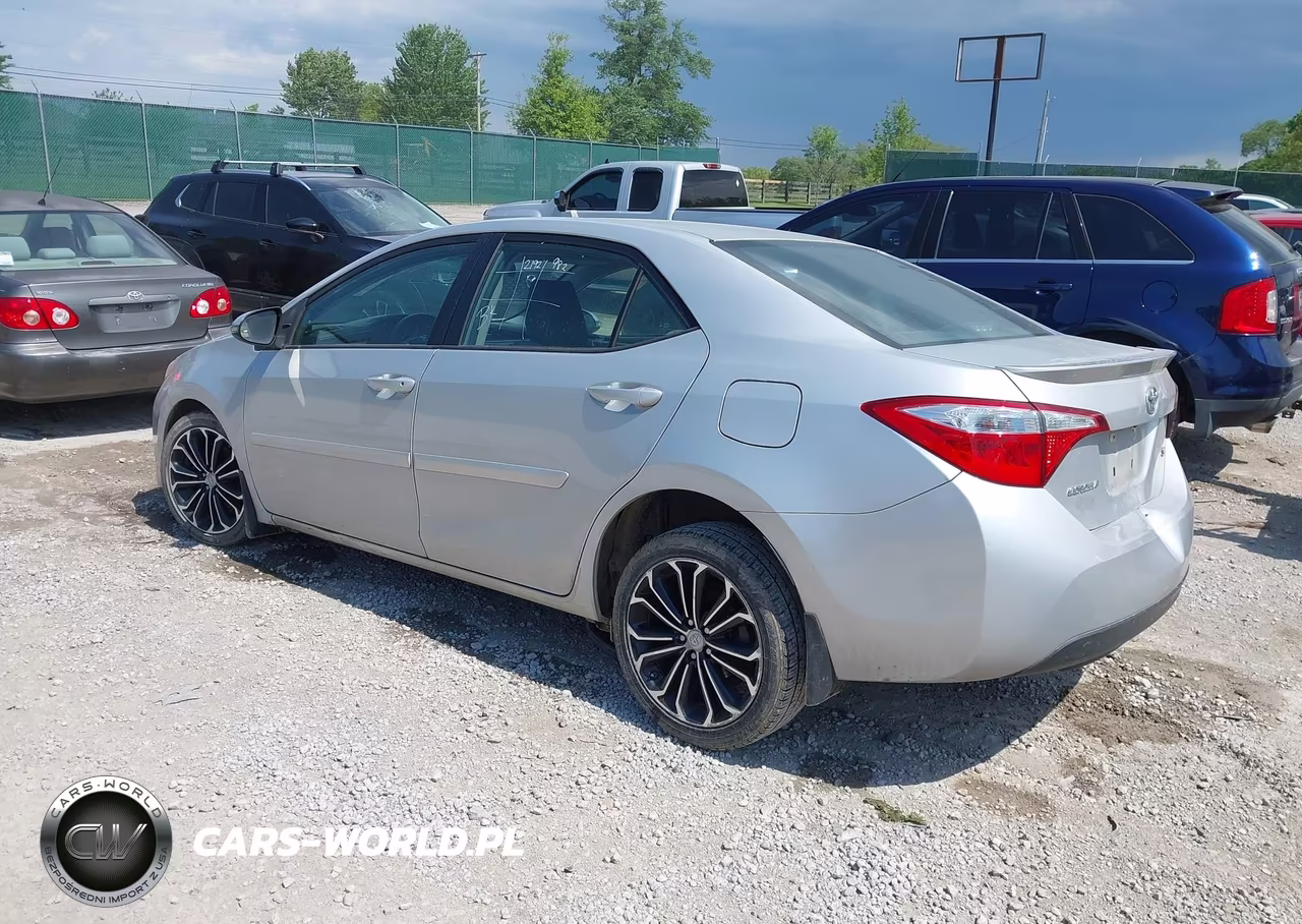 2016 Toyota Corolla S Plus VIN:5YFBURHE6GP526876 - 3