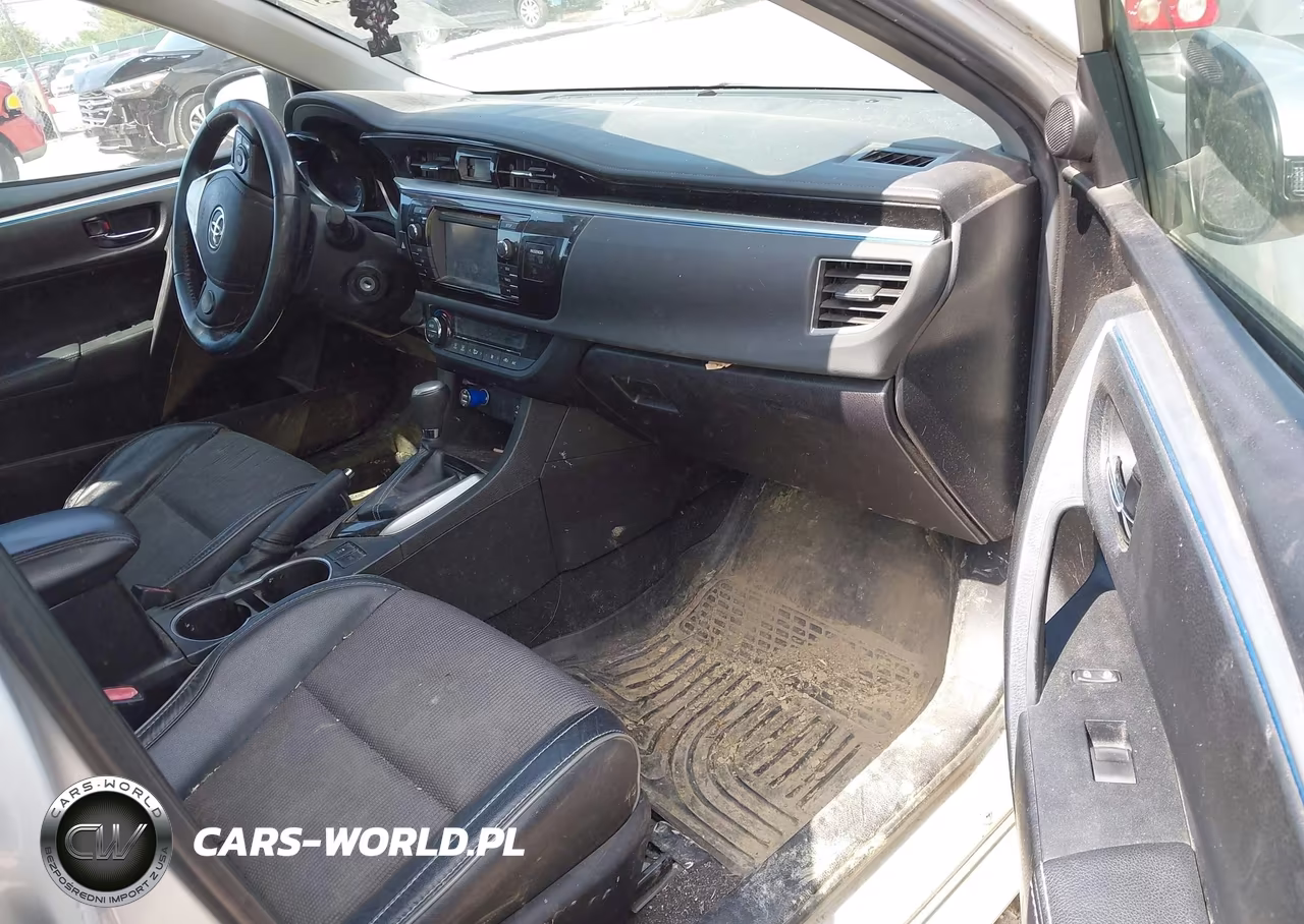 2016 Toyota Corolla S Plus VIN:5YFBURHE6GP526876 - 5