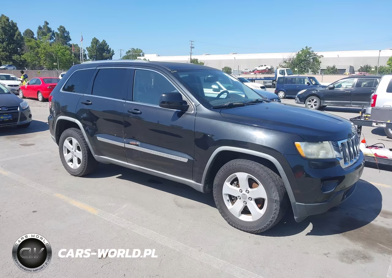 2011 Jeep Grand Cherokee Laredo – zdjęcie 1 z 11