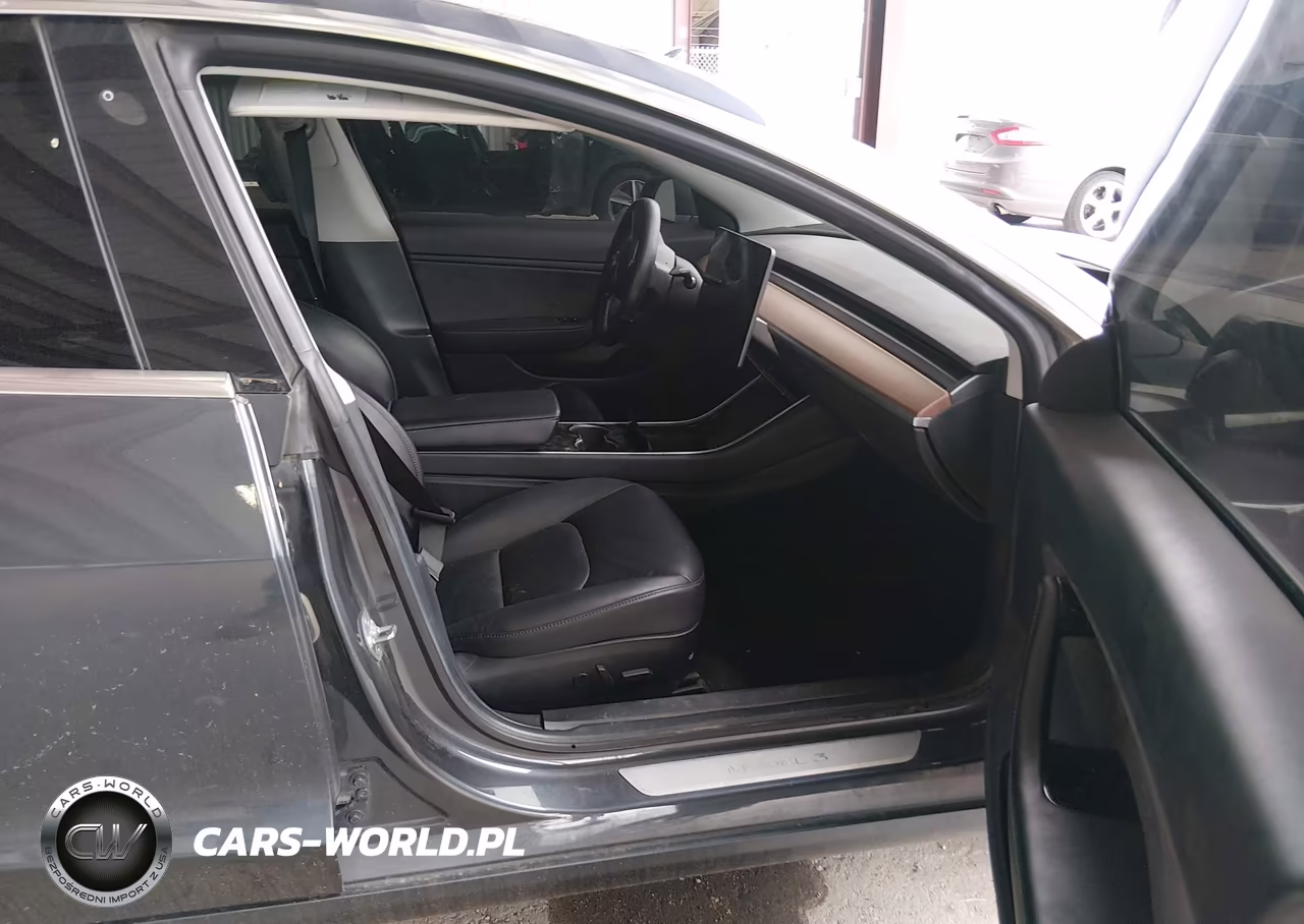 2018 Tesla Model 3 Long Range-Mid Range VIN:5YJ3E1EA1JF032786 - 5