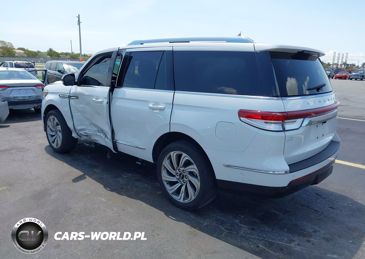 2023 Lincoln Navigator Reserve VIN:5LMJJ2KG8PEL01726 - 3