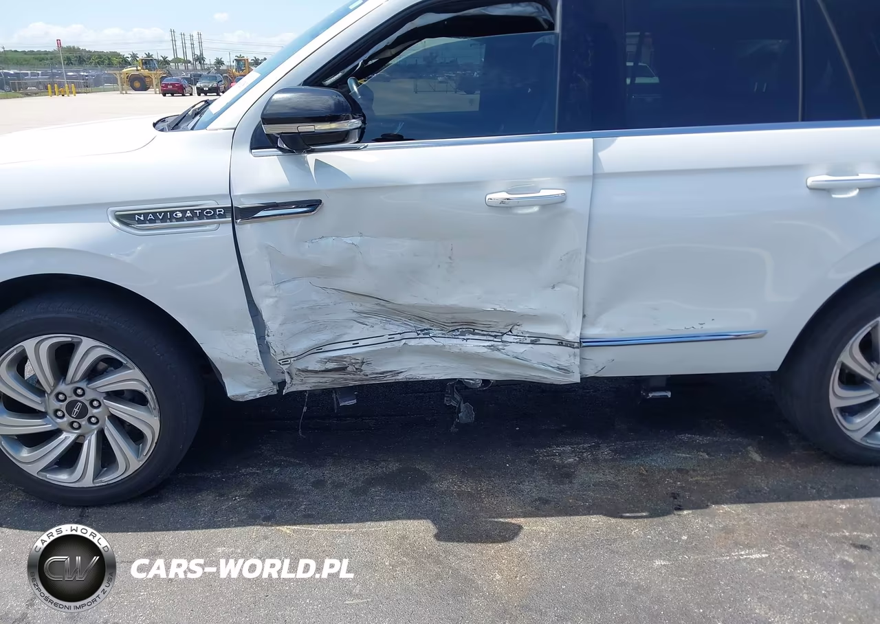 2023 Lincoln Navigator Reserve VIN:5LMJJ2KG8PEL01726 - 6