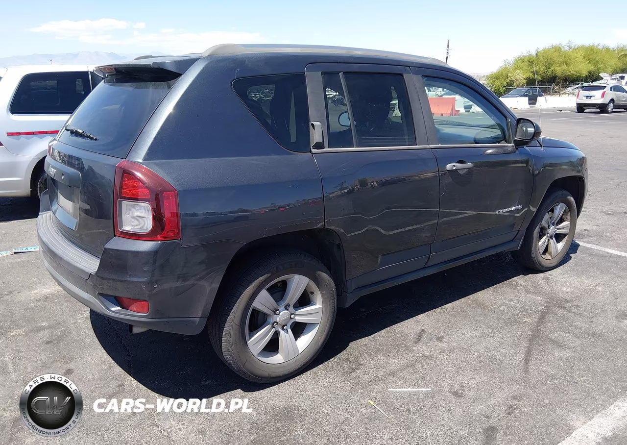 2014 Jeep Compass Sport VIN:1C4NJCBB8ED754461 - 4