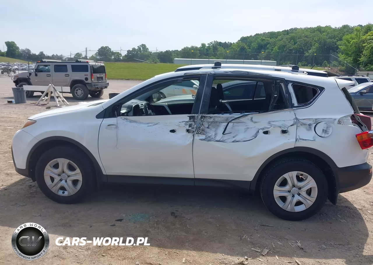 2014 Toyota Rav4 Le VIN:JTMBFREV2ED057364 - 14