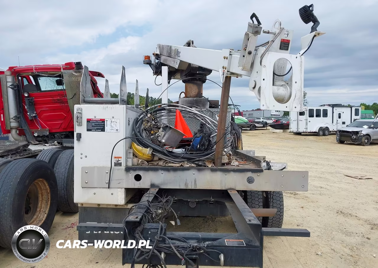 2020 Ford F450 Super Duty VIN:1FDUF4GN0LEC32240 - 8