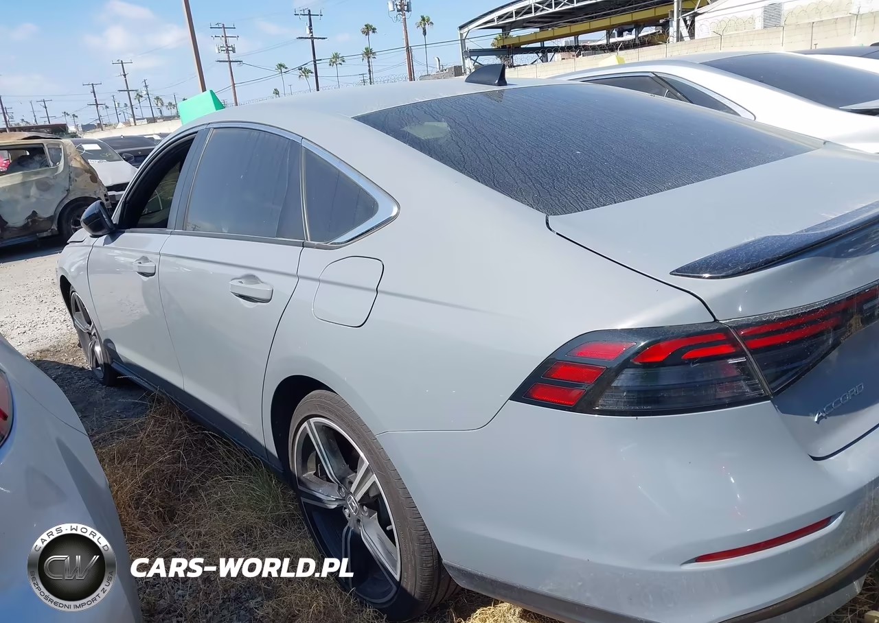 2025 Honda Accord Hybrid Sport VIN:1HGCY2F59SA026311 - 3