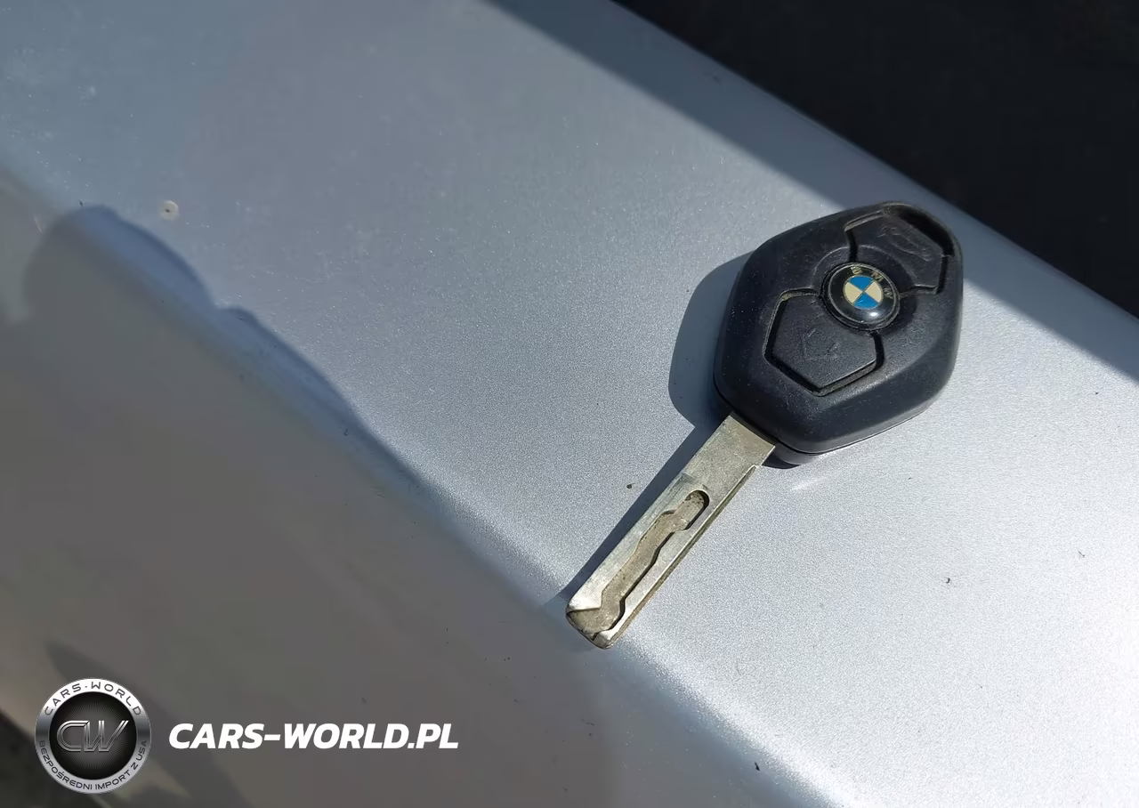 2003 BMW Z4 2.5I VIN:4USBT33453LR64610 - 11