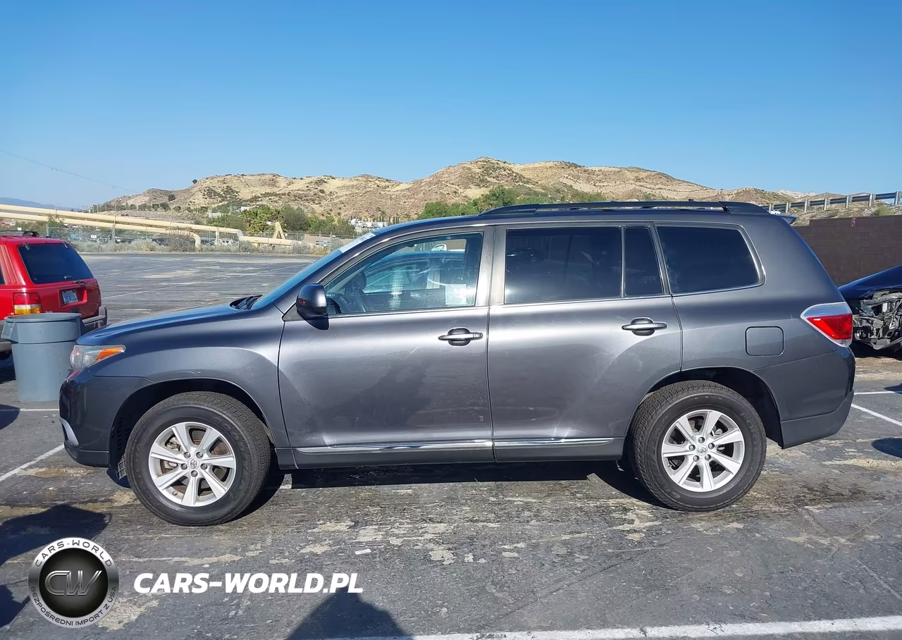 2012 Toyota Highlander Base V6 VIN:5TDBK3EHXCS111899 - 14