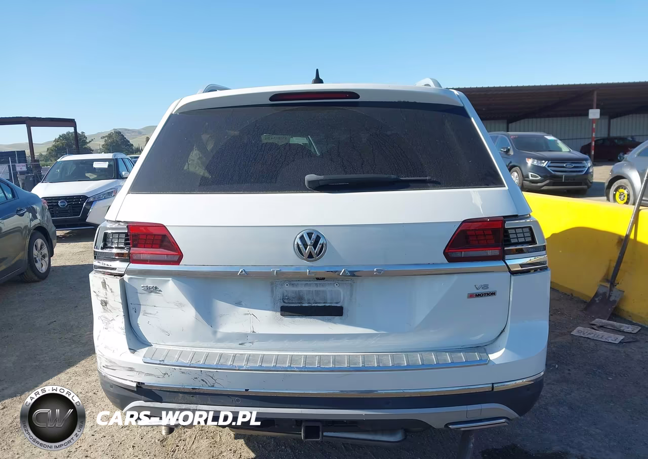 2019 Volkswagen Atlas 3.6L V6 Sel VIN:1V2MR2CA5KC565030 - 17