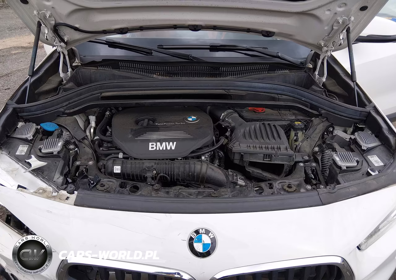2018 BMW X2 xDrive28I VIN:WBXYJ5C35JEF81816 - 10
