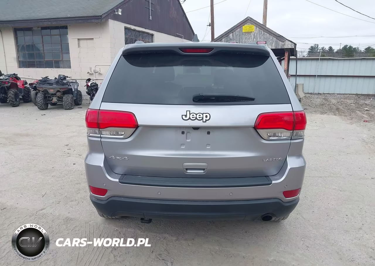 2019 Jeep Grand Cherokee Laredo E 4X4 VIN:1C4RJFAG4KC544604 - 18