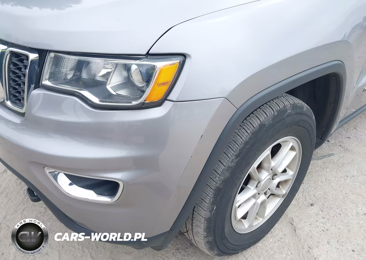 2019 Jeep Grand Cherokee Laredo E 4X4 VIN:1C4RJFAG4KC544604 - 6