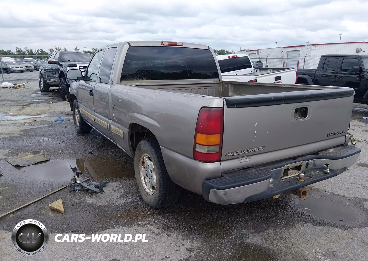2001 Chevrolet Silverado 1500 Ls VIN:2GCEC19V611127889 - 3