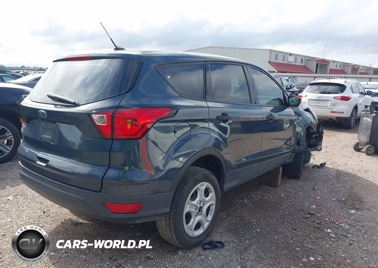 2019 Ford Escape S VIN:1FMCU0F79KUC25417 - 4