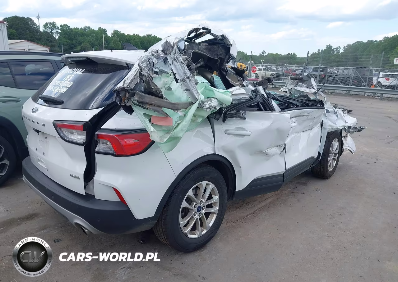 2020 Ford Escape Se VIN:1FMCU9G60LUB80427 - 4