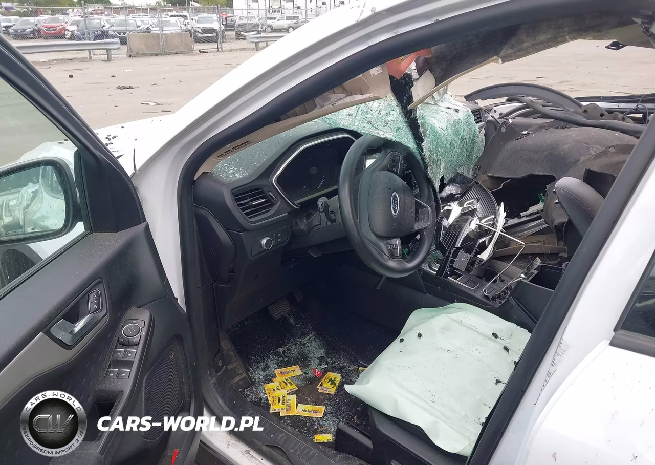 2020 Ford Escape Se VIN:1FMCU9G60LUB80427 - 5