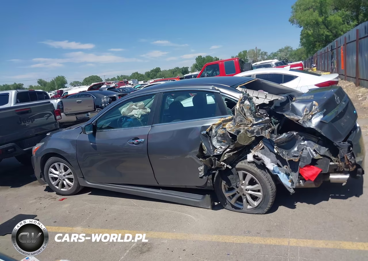 2014 Nissan Altima 2.5 S VIN:1N4AL3APXEC429084 - 15
