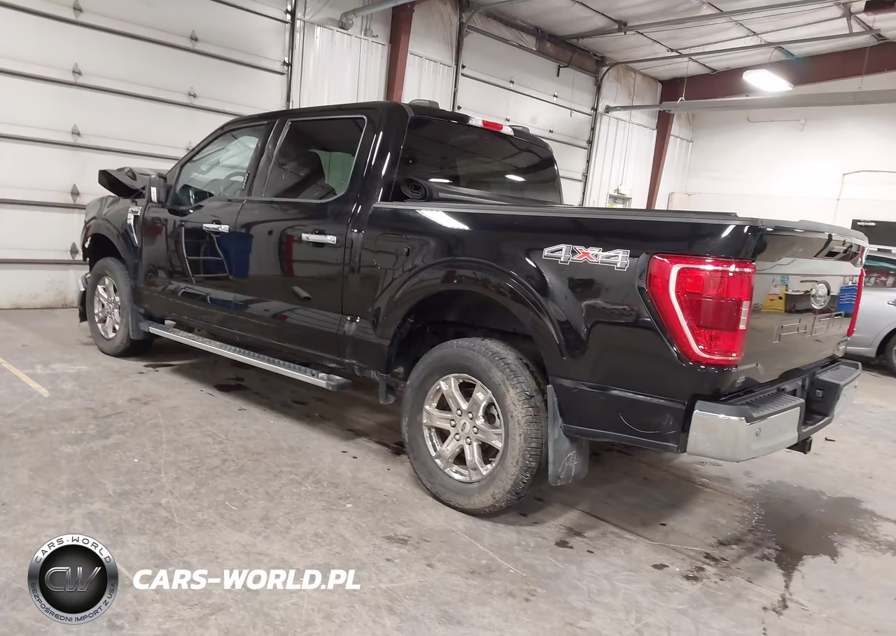 2023 Ford F-150 Xlt VIN:1FTEW1EP2PKE48190 - 3