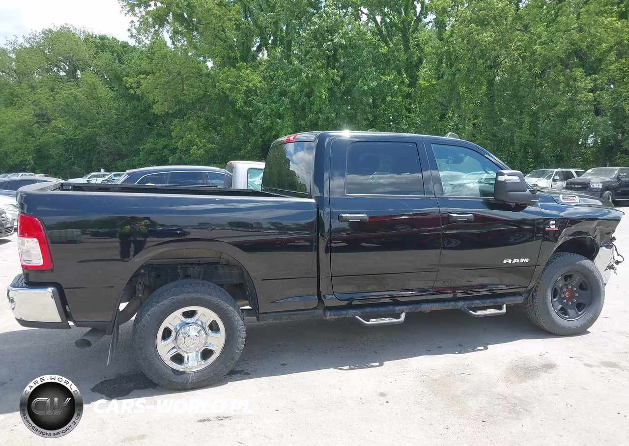 2024 Ram 2500 Big Horn 4X4 6'4 Box VIN:3C6UR5DL9RG102387 - 14