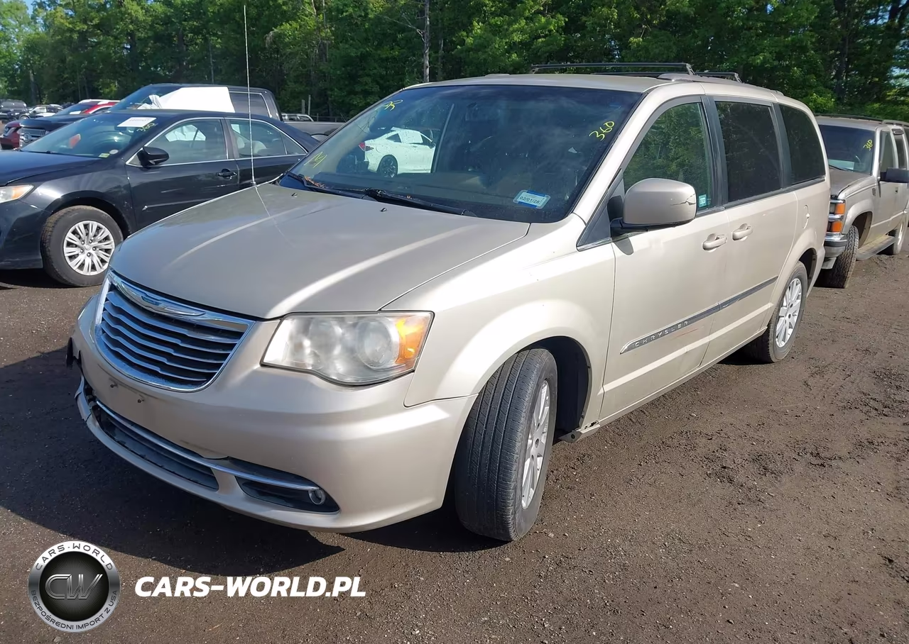 2015 Chrysler Town & Country Touring VIN:2C4RC1BG3FR565226 - 2
