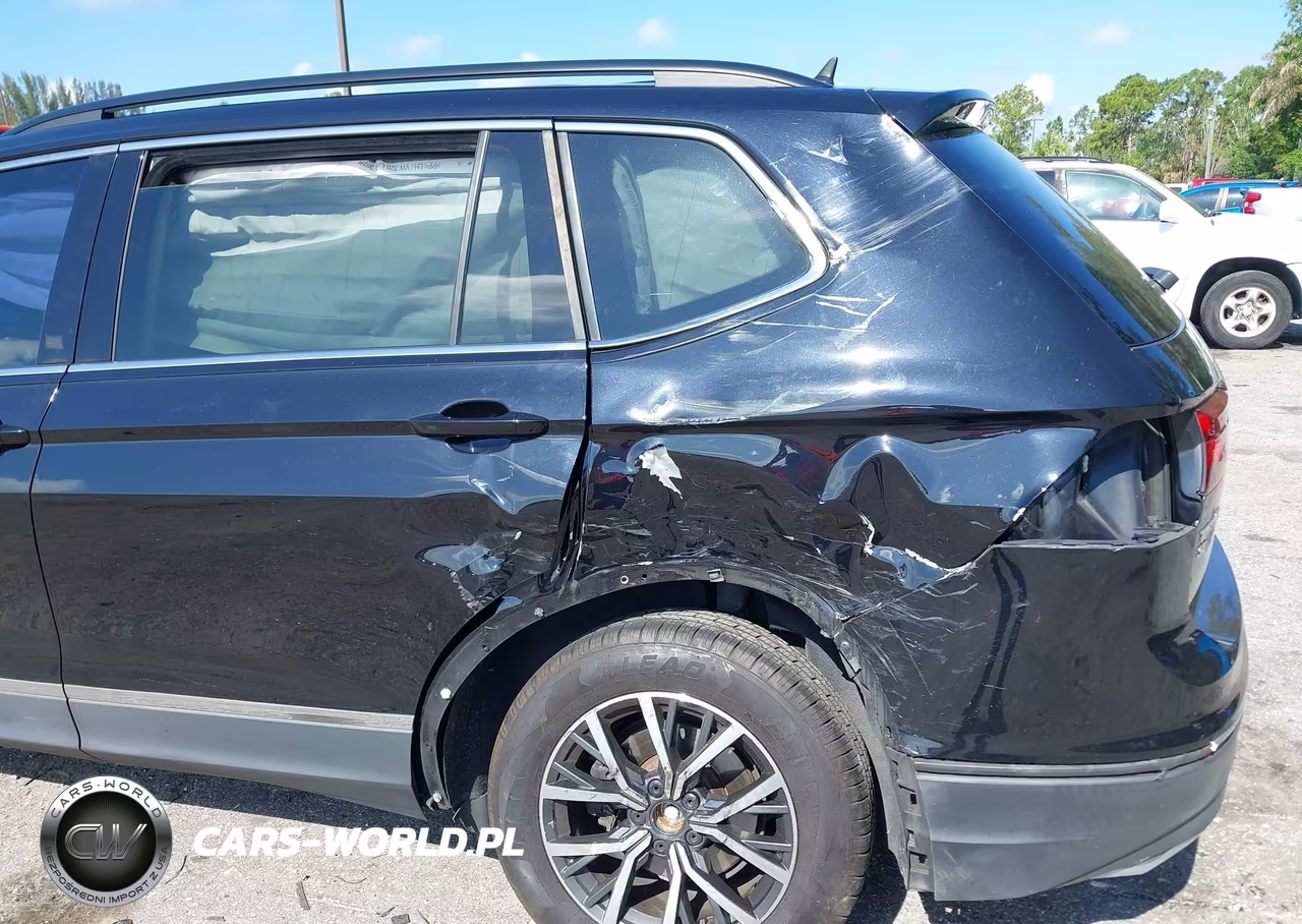 2020 Volkswagen Tiguan 2.0T Se-2.0T Se R-Line Black-2.0T Sel VIN:3VV3B7AX2LM069786 - 6