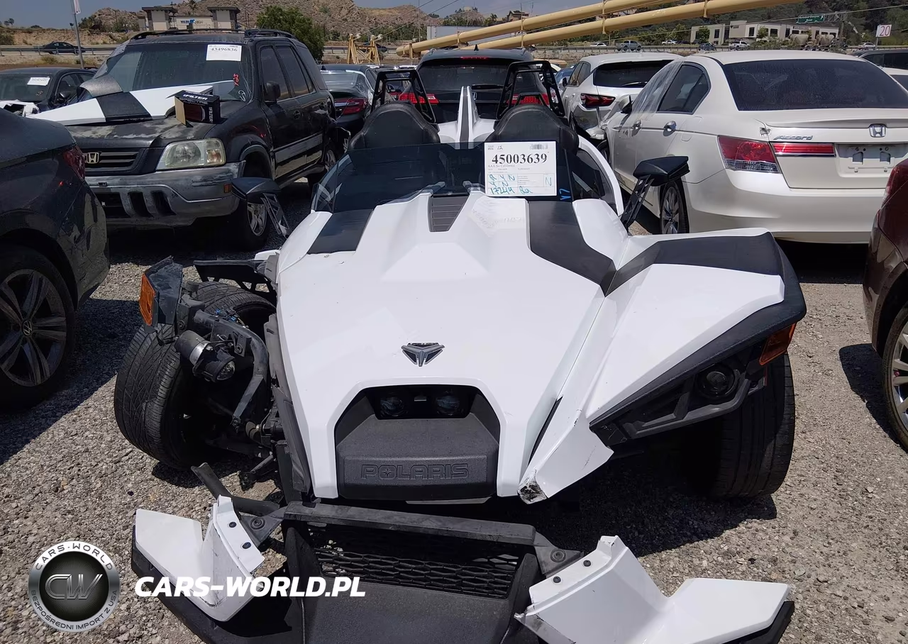 2019 Polaris Slingshot VIN:57XAASFA9K8135731 - 5
