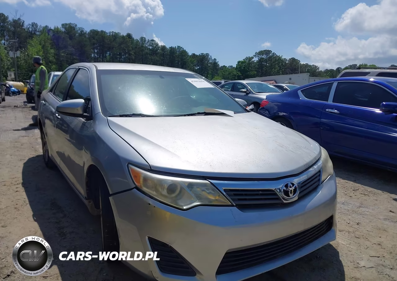 2012 Toyota Camry L-Le-Se-Se Limited Edition-Xle