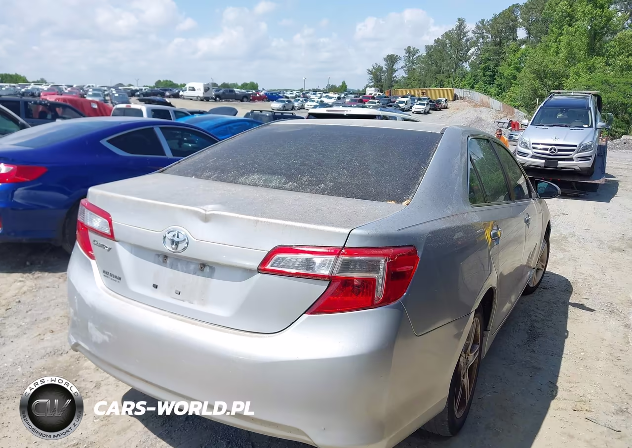 2012 Toyota Camry L-Le-Se-Se Limited Edition-Xle VIN:4T1BF1FK2CU570239 - 4
