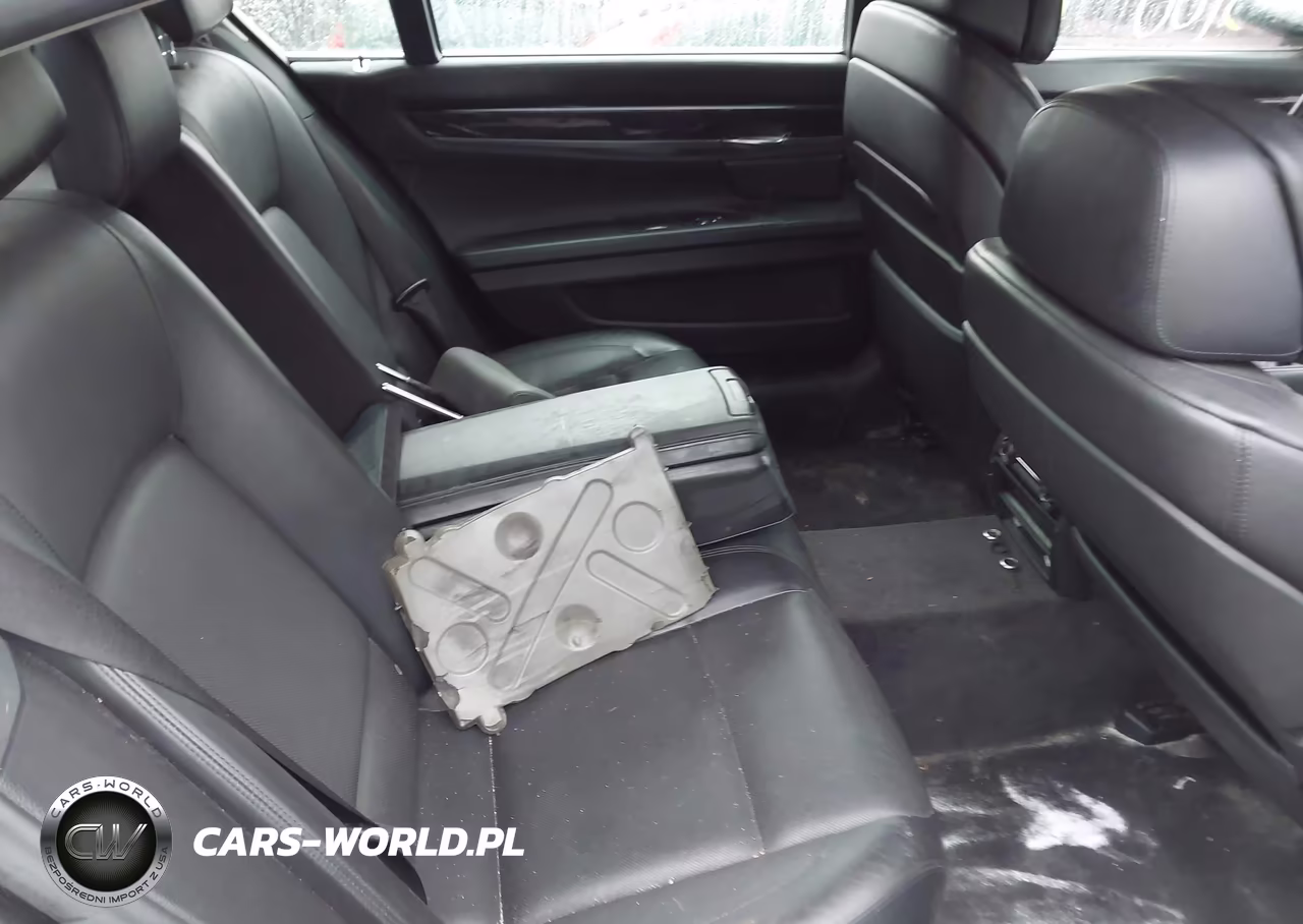 2011 BMW 750Li VIN:WBAKB8C51BC851747 - 8
