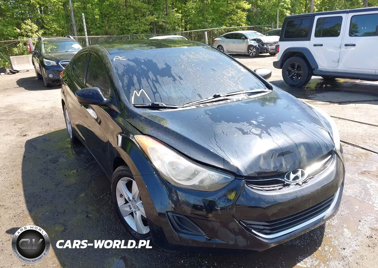 2013 Hyundai Elantra Gls