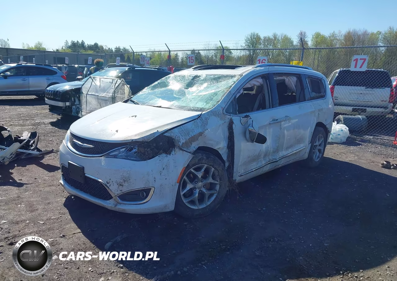 2019 Chrysler Pacifica Limited VIN:2C4RC1GG1KR731553 - 2