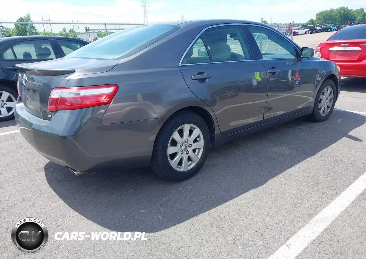 2007 Toyota Camry Xle VIN:JTNBE46K173043325 - 4