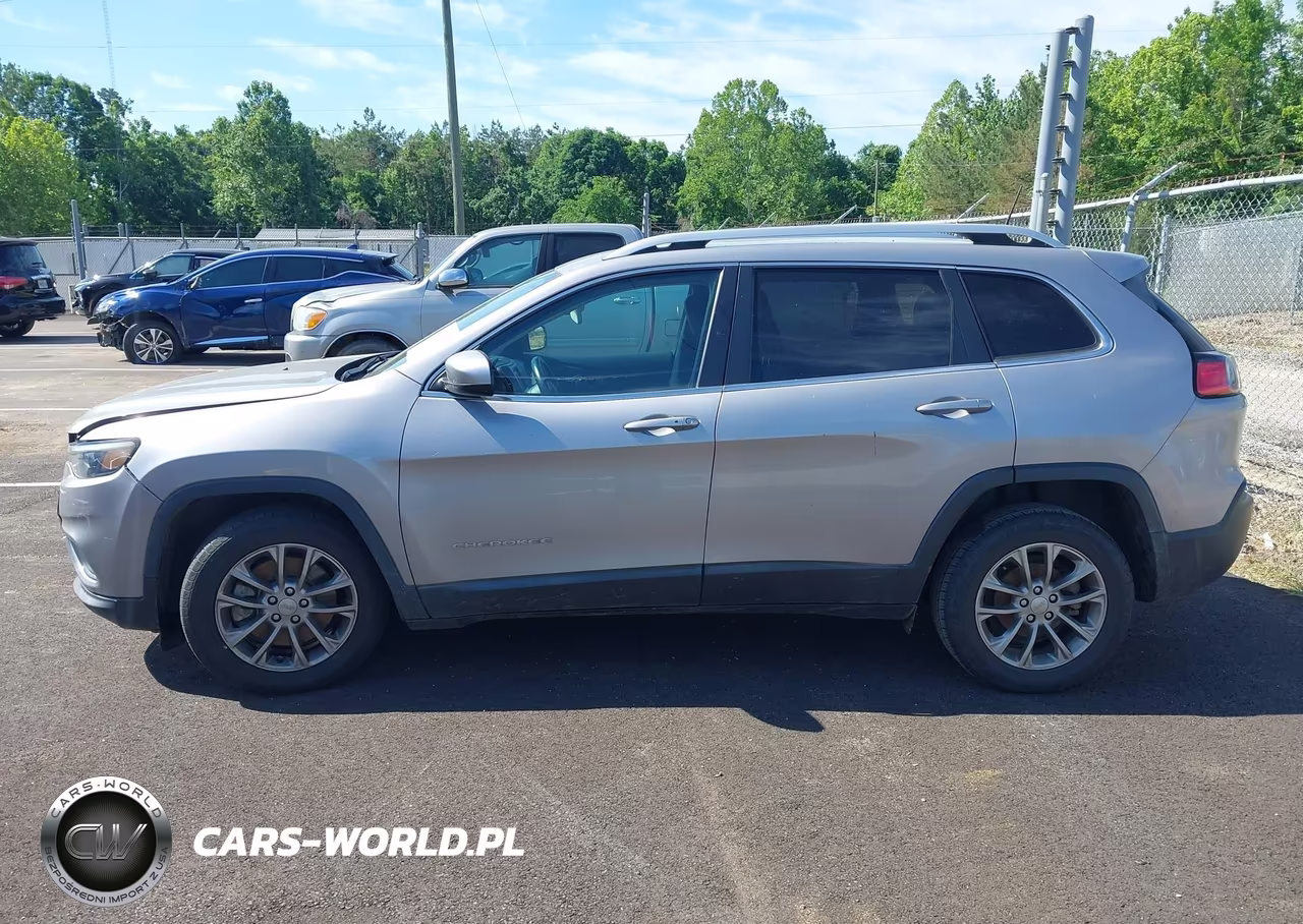 2019 Jeep Cherokee Latitude Plus Fwd VIN:1C4PJLLB3KD226264 - 14