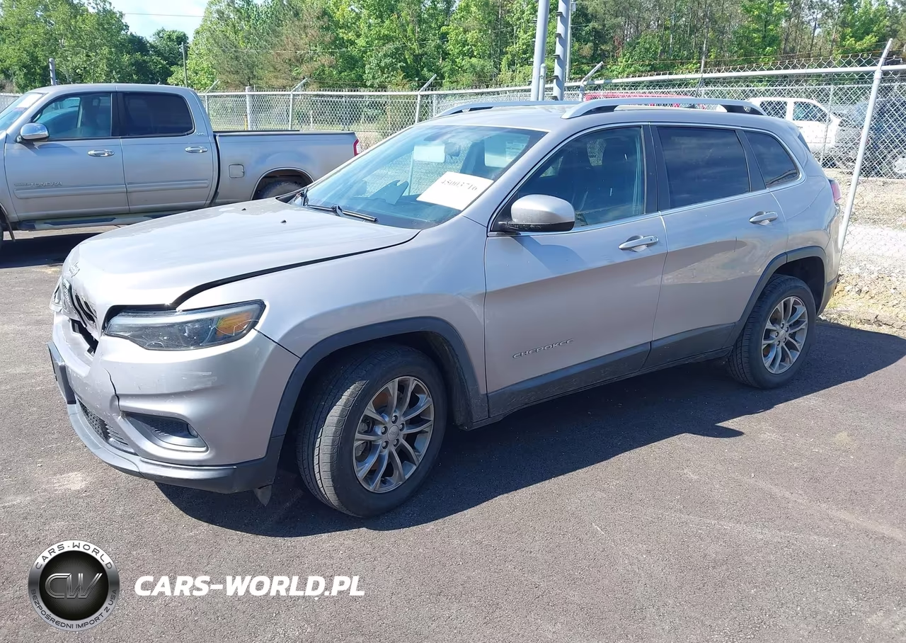 2019 Jeep Cherokee Latitude Plus Fwd VIN:1C4PJLLB3KD226264 - 2