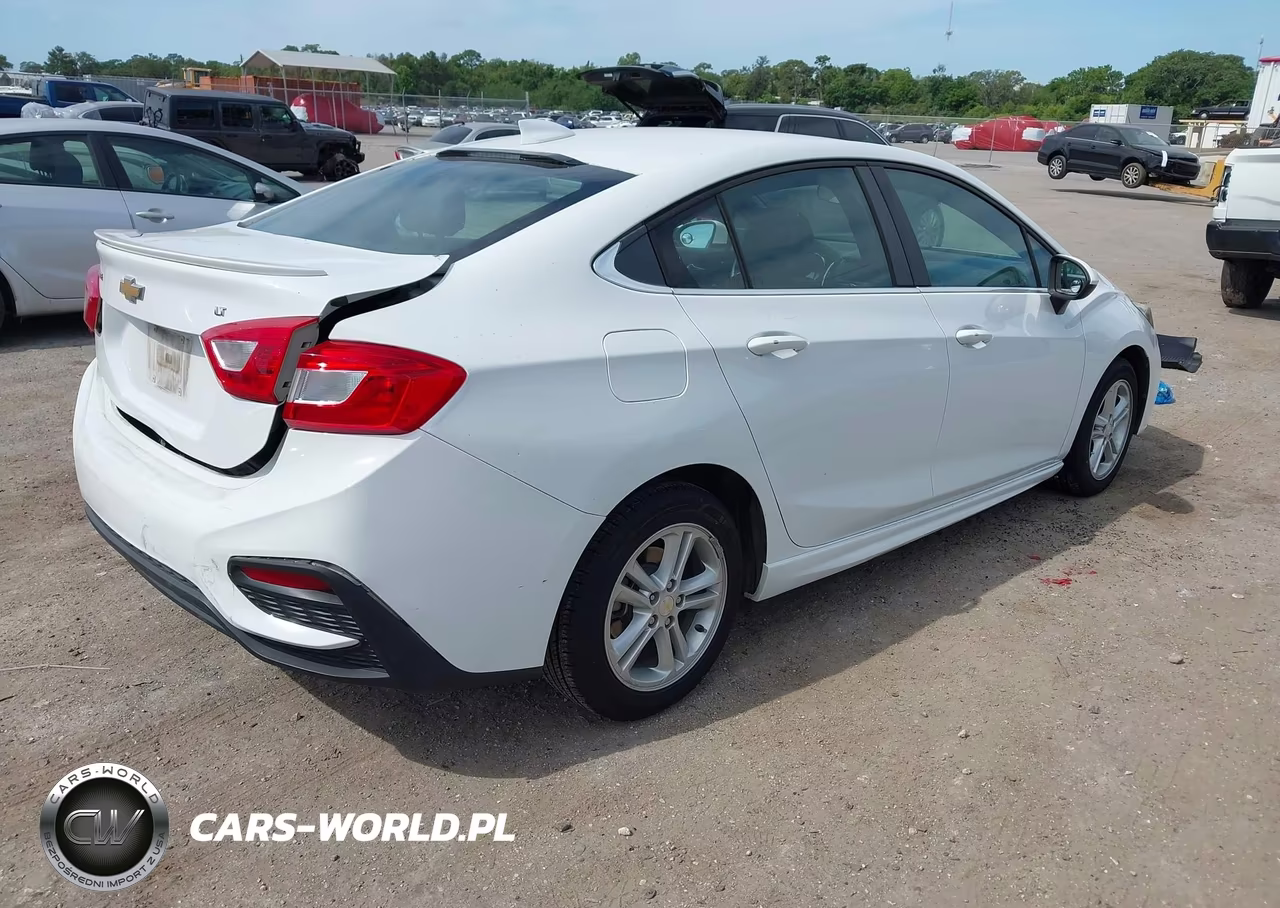 2016 Chevrolet Cruze Lt Auto VIN:1G1BE5SM6G7285031 - 4