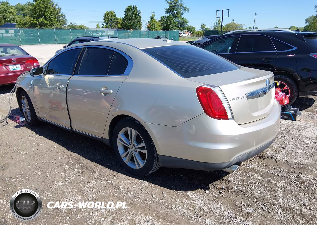 2010 Lincoln Mks VIN:1LNHL9DR6AG608620 - 3