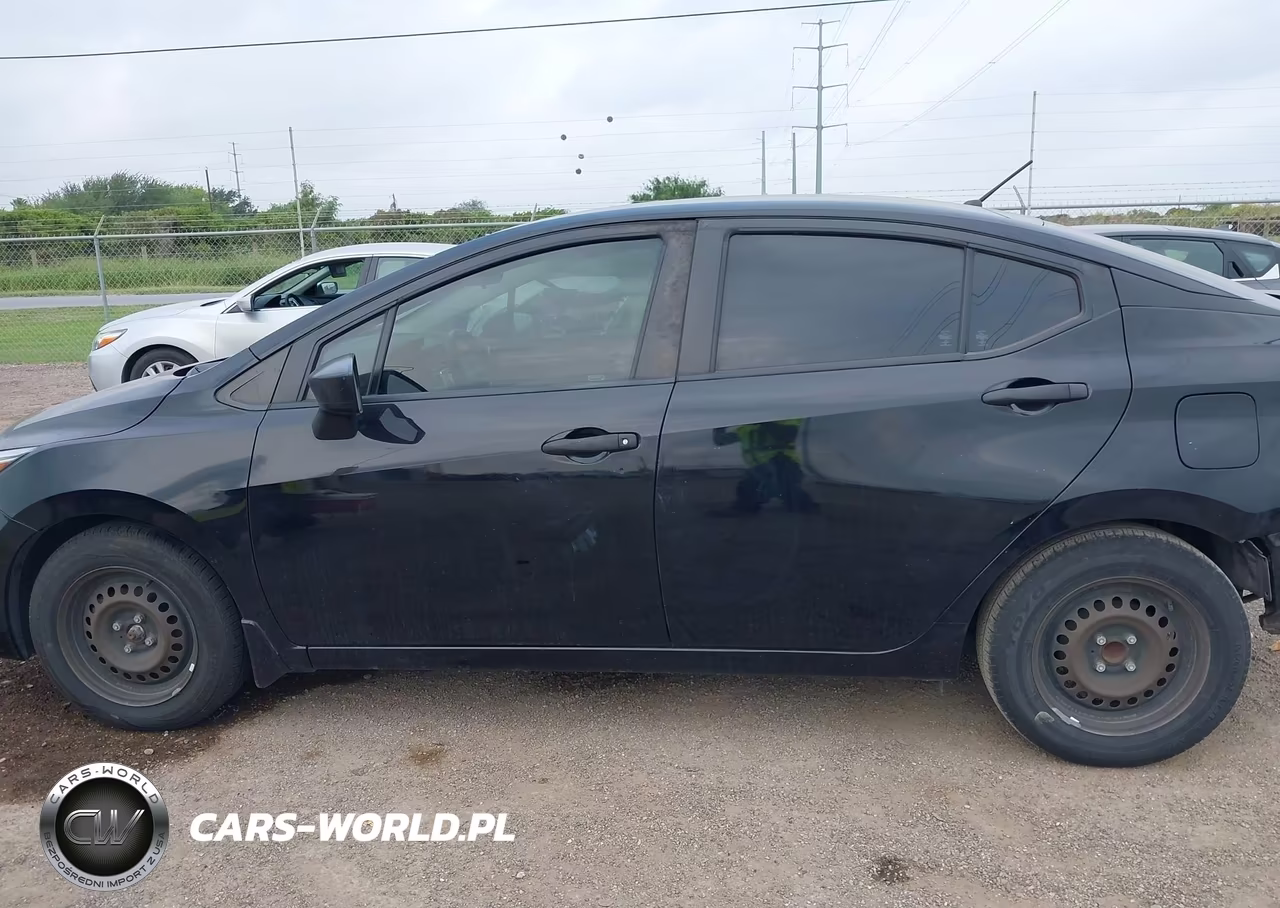 2021 Nissan Versa S 5-Speed Manual Transmission VIN:3N1CN8BVXML899922 - 15