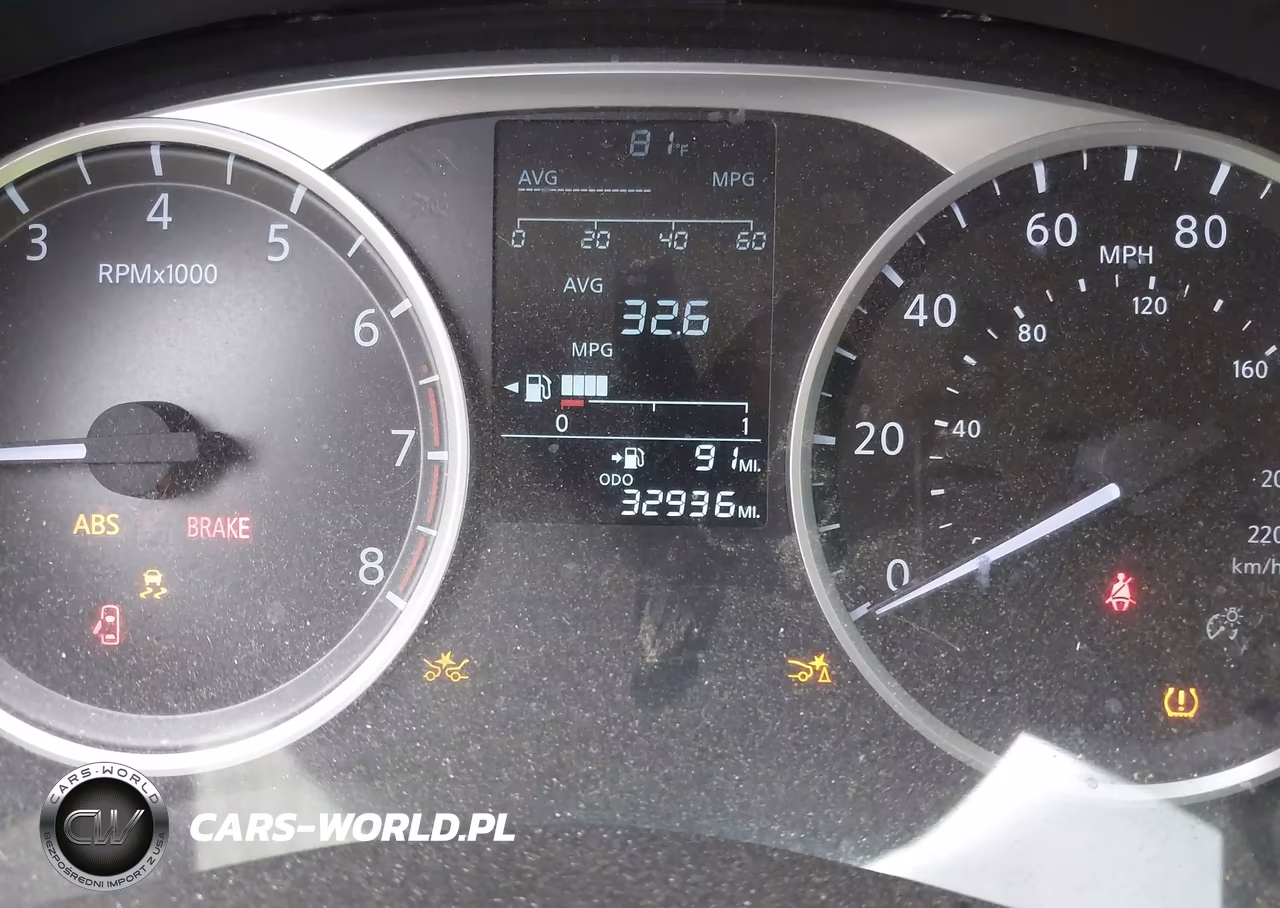 2021 Nissan Versa S 5-Speed Manual Transmission VIN:3N1CN8BVXML899922 - 16