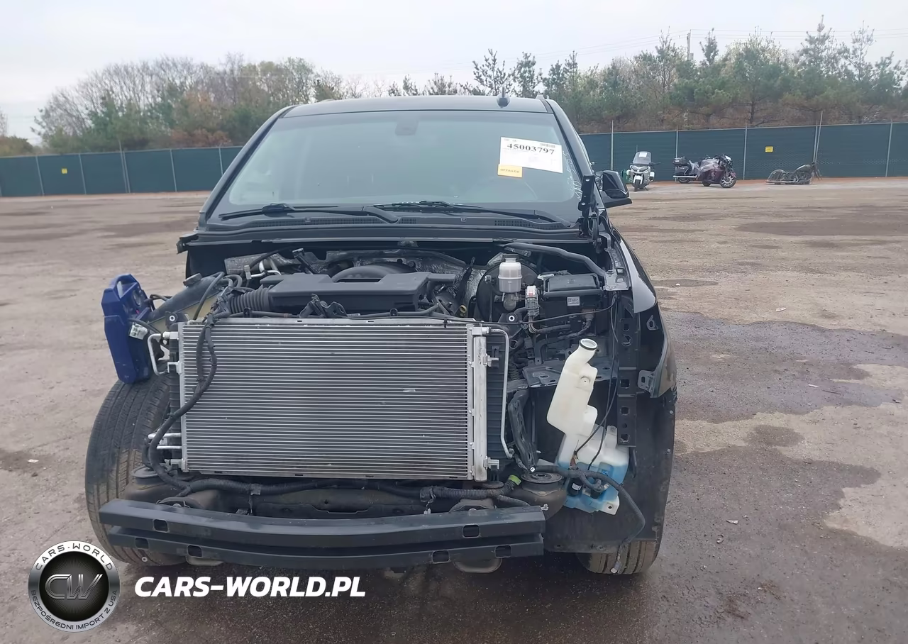 2018 Chevrolet Tahoe Ls VIN:1GNSKAKC6JR138792 - 13