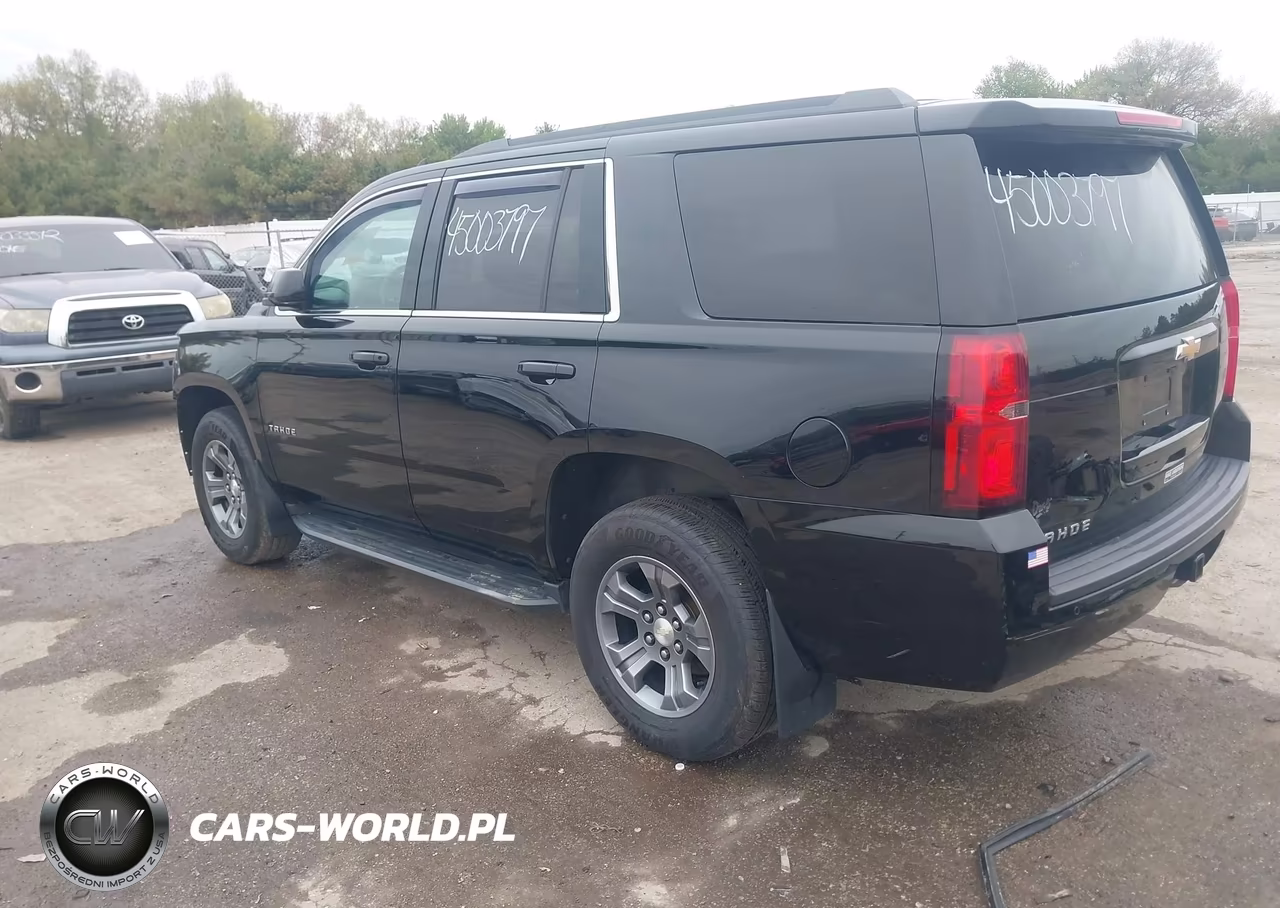 2018 Chevrolet Tahoe Ls VIN:1GNSKAKC6JR138792 - 3