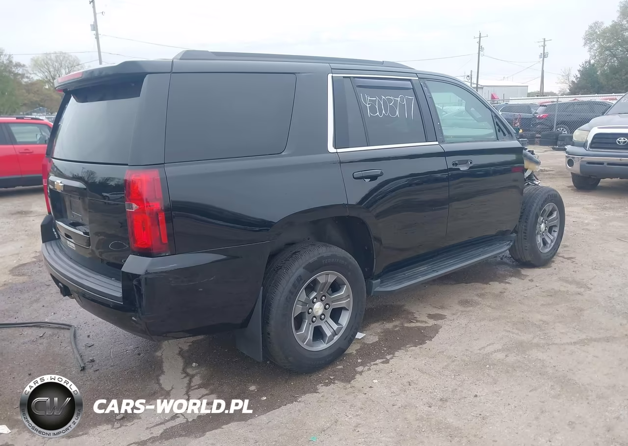 2018 Chevrolet Tahoe Ls VIN:1GNSKAKC6JR138792 - 4