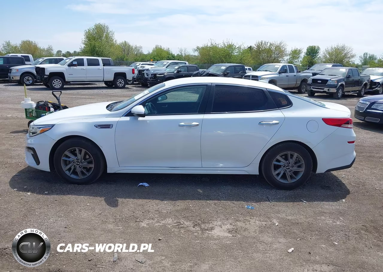 2020 Kia Optima Lx VIN:5XXGT4L38LG385359 - 15