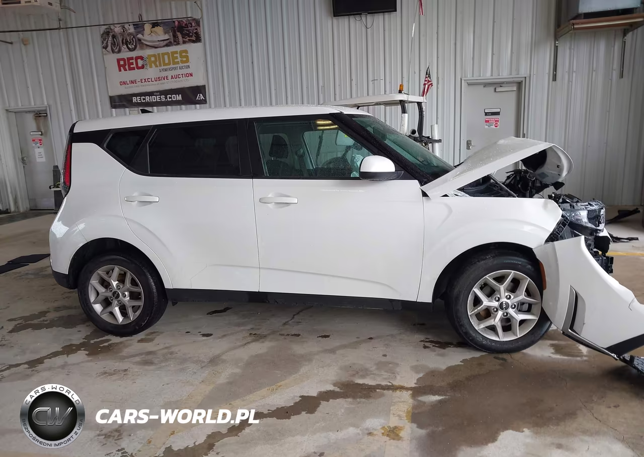 2024 Kia Soul Lx VIN:KNDJ23AU8R7236336 - 13