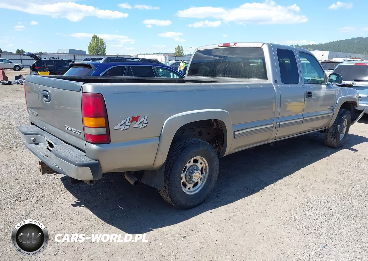 2000 Chevrolet Silverado 2500 Lt VIN:1GCGK29U5YE156351 - 4