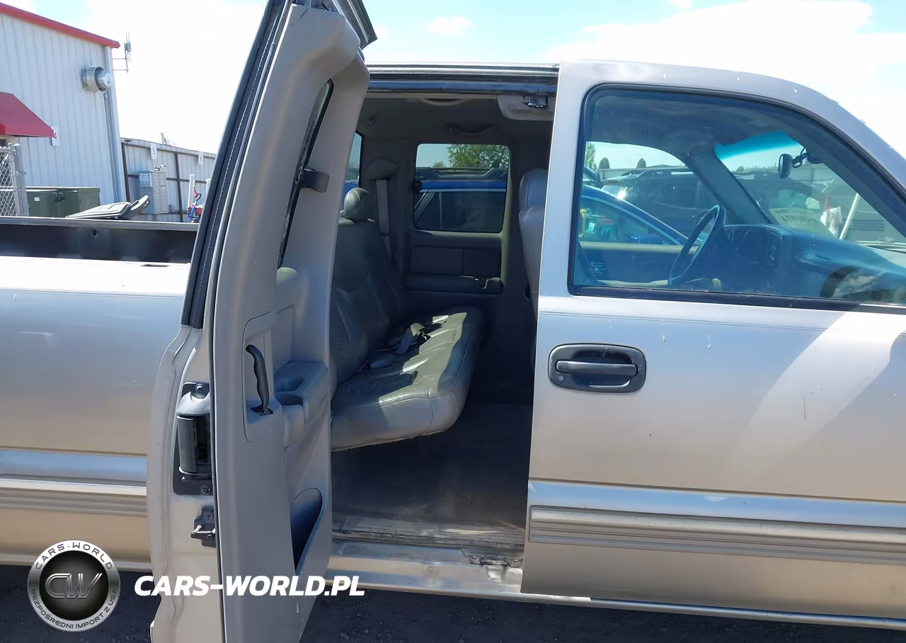 2000 Chevrolet Silverado 2500 Lt VIN:1GCGK29U5YE156351 - 8