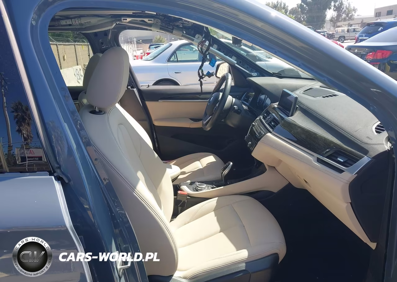 2022 BMW X1 xDrive28I VIN:WBXJG9C00N5U59414 - 5
