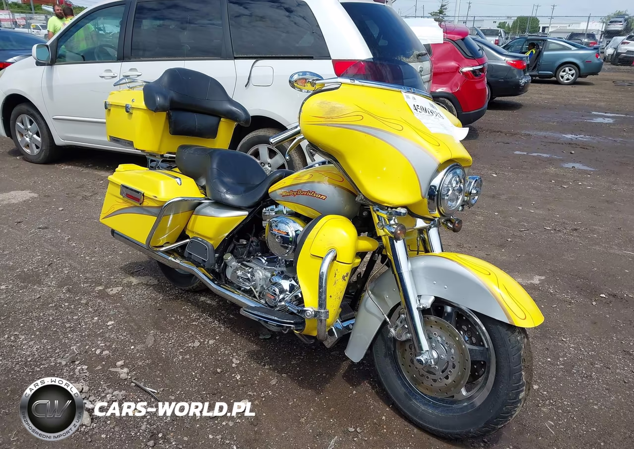 2005 Harley-Davidson Flhtcse2
