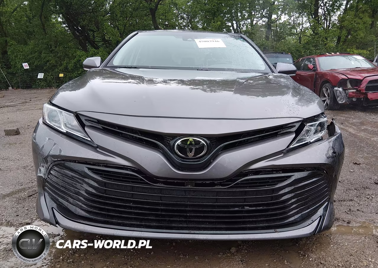 2018 Toyota Camry L-Le-Se-Xle VIN:4T1B11HK4JU106149 - 12